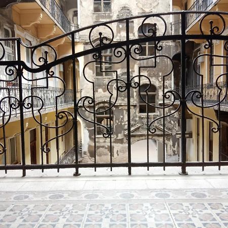 Jolie Apartment In Historical Center Budapest Exterior photo